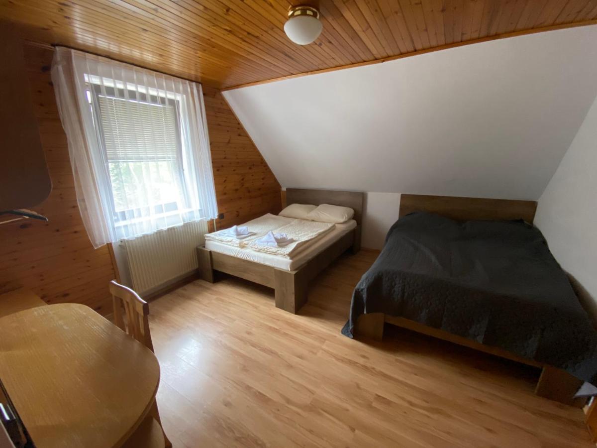 Encijan Apartments Лог-под-Мангартом Экстерьер фото